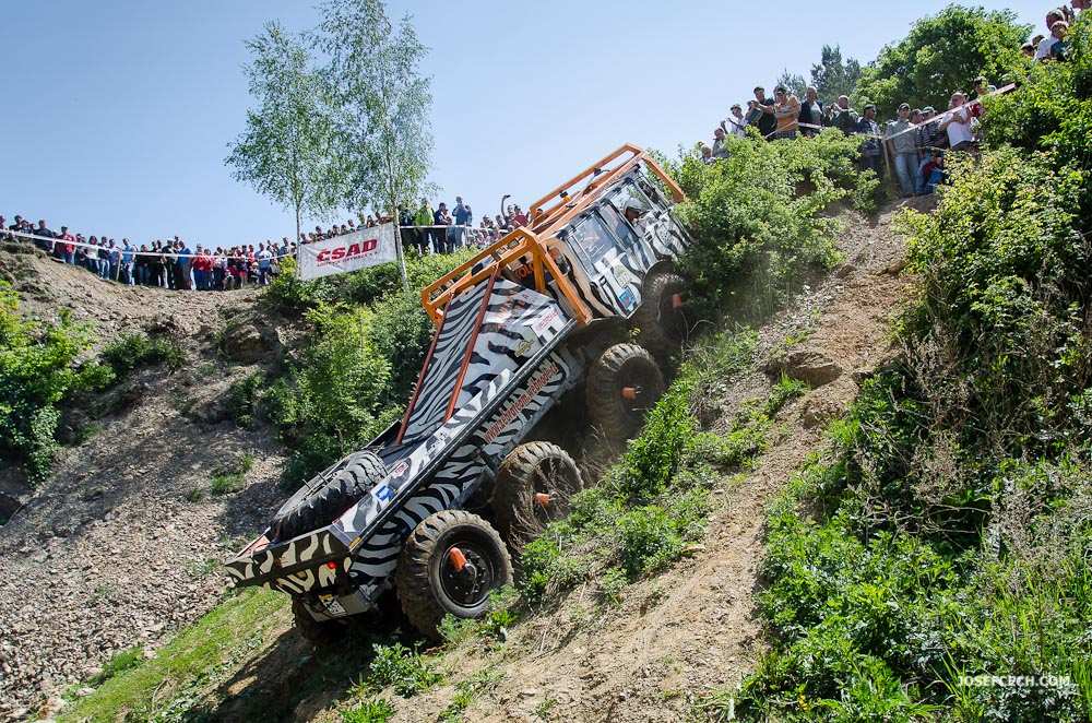 TRUCK TRIAL 0005